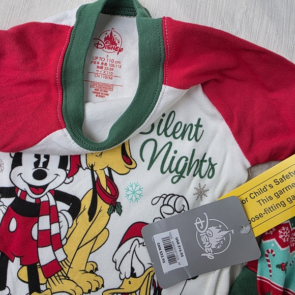 Disney Kids Pajama Set - Red, Green, and White - Picture 2 of 4
